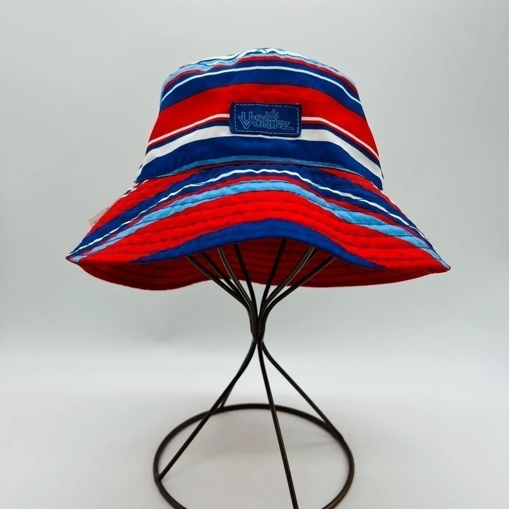 UV SKINS KIDS REVERSIBLE HAT SIZE 7